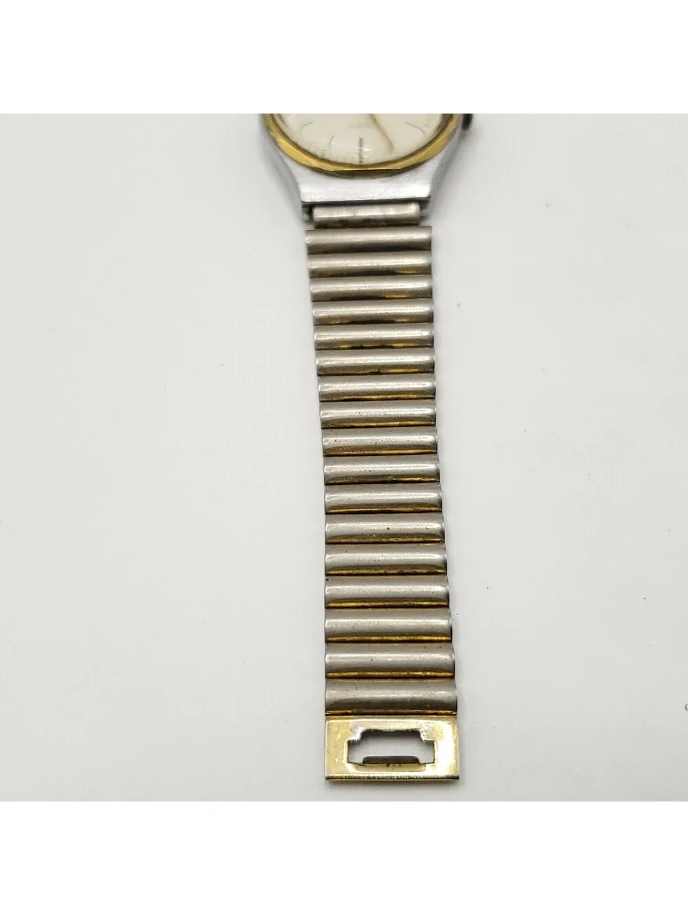 Vintage Timex Q Quartz 25mm Two-Tone Womens Adjustable Band Watch New Battery